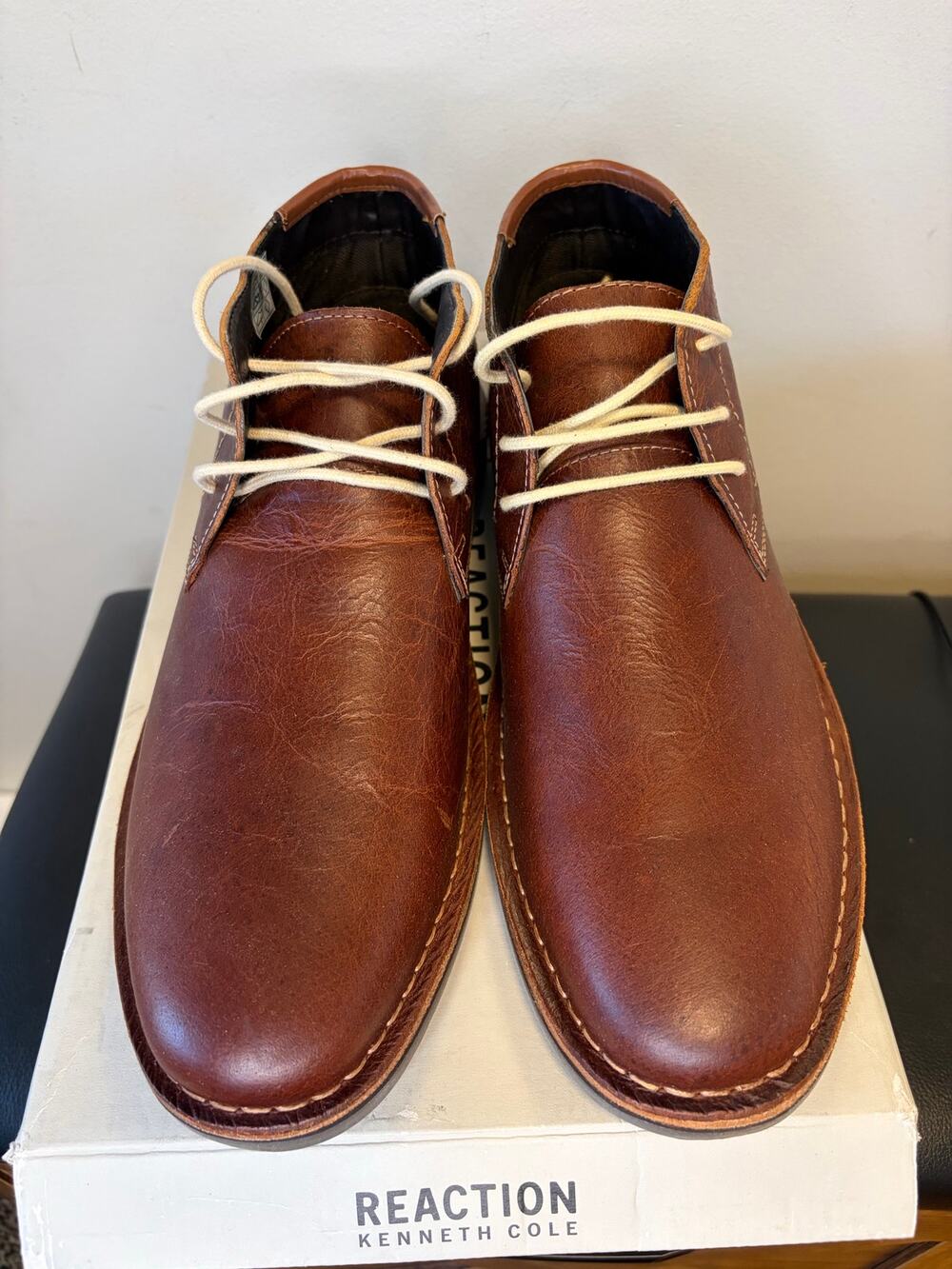 BRAND NEW Kenneth Cole Reaction Desert Sun Brown Leather Chukka Boots, Size 10.5